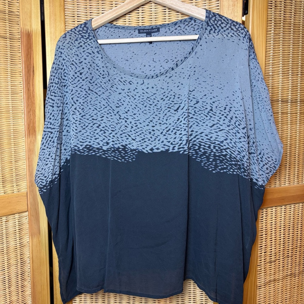 Eileen Fisher Black and grey Patterned silk draped top size small